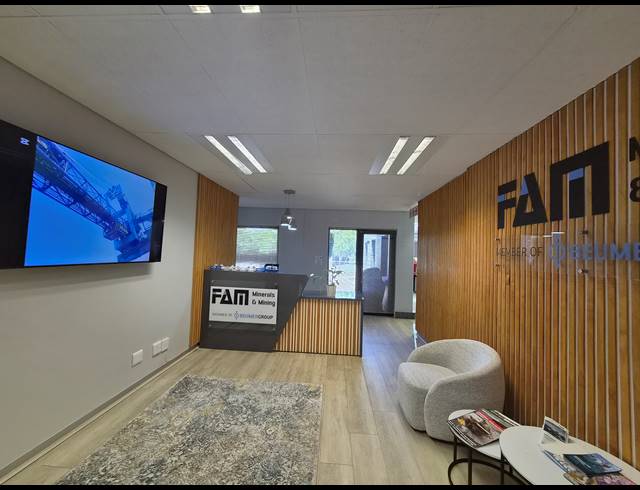250M² OFFICE TO LET IN VORNA VALLEY
